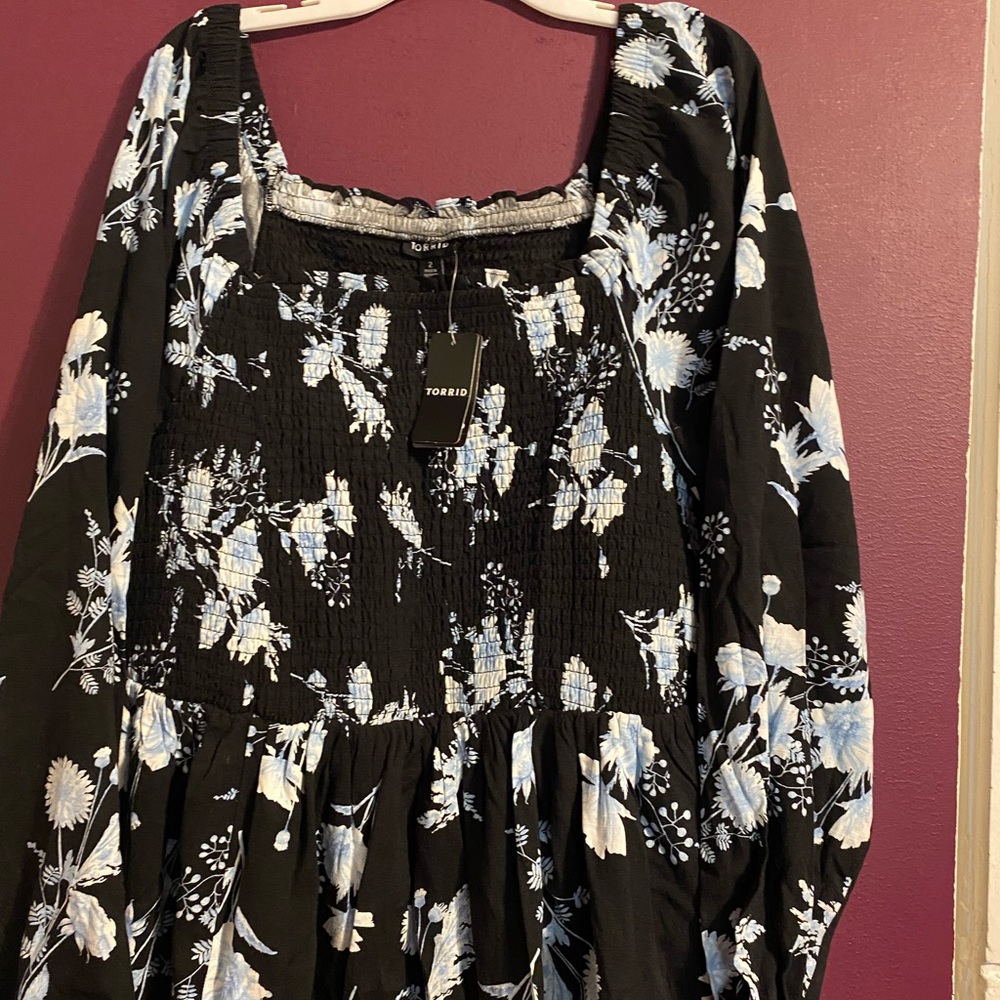 TORRID Long Sleeve Blouse